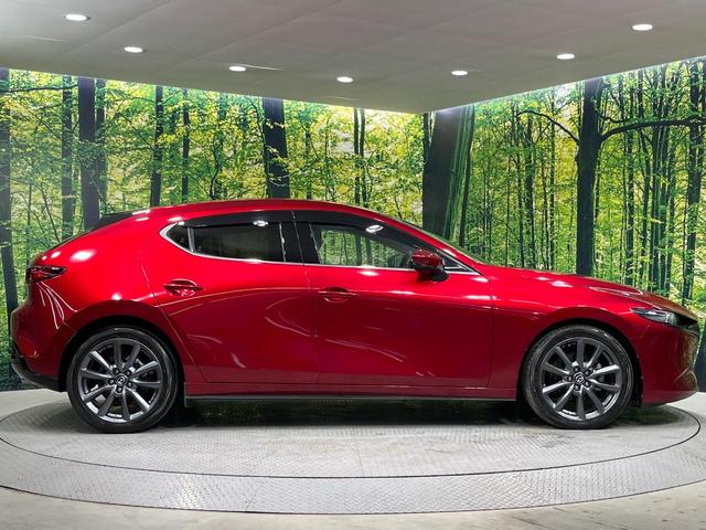 ＭＡＺＤＡ３ファストバック ２０Ｓプロアクティブ　ツーリングセレクション　純正８型ナビ　バックカメラ　衝突被害軽減システム　レーダークルーズ　禁煙車　パワーシート　ドラレコ　コーナーセンサー　ＬＥＤヘッド　ビルトインＥＴＣ　純正１８インチアルミ　オートハイビーム（72枚目）