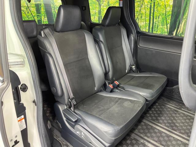 ノア ハイブリッドＳｉ　ダブルバイビーＩＩ　両側電動ドア　９型ＳＤナビ　バックカメラ　衝突被害軽減システム　禁煙車　ドラレコ　コーナーセンサー　ＬＥＤヘッド　ビルトインＥＴＣ　クルコン　純正１６インチアルミ　オートハイビーム　車線逸脱警報（9枚目）