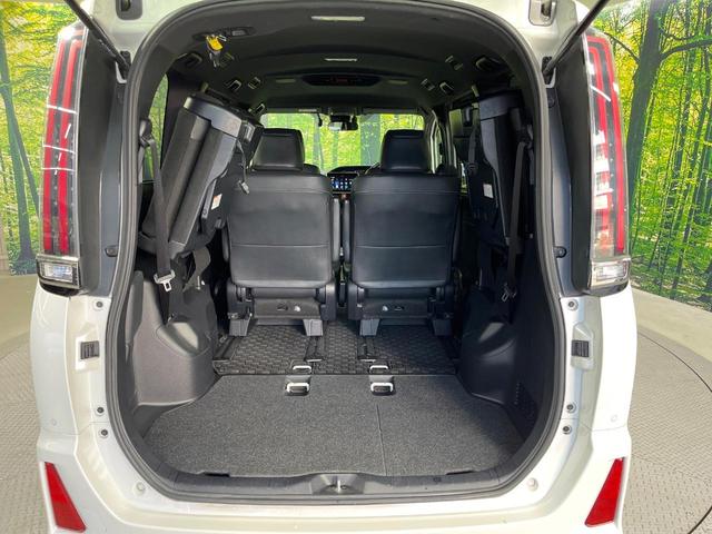 ノア ハイブリッドＳｉ　ダブルバイビーＩＩ　両側電動ドア　９型ＳＤナビ　バックカメラ　衝突被害軽減システム　禁煙車　ドラレコ　コーナーセンサー　ＬＥＤヘッド　ビルトインＥＴＣ　クルコン　純正１６インチアルミ　オートハイビーム　車線逸脱警報（11枚目）