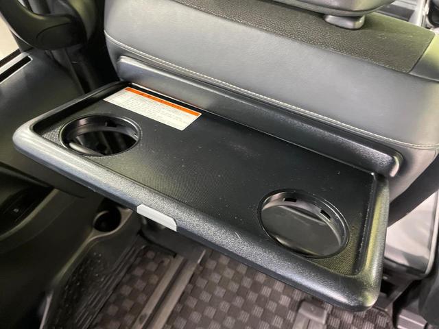 ノア ハイブリッドＳｉ　ダブルバイビーＩＩ　両側電動ドア　９型ＳＤナビ　バックカメラ　衝突被害軽減システム　禁煙車　ドラレコ　コーナーセンサー　ＬＥＤヘッド　ビルトインＥＴＣ　クルコン　純正１６インチアルミ　オートハイビーム　車線逸脱警報（53枚目）