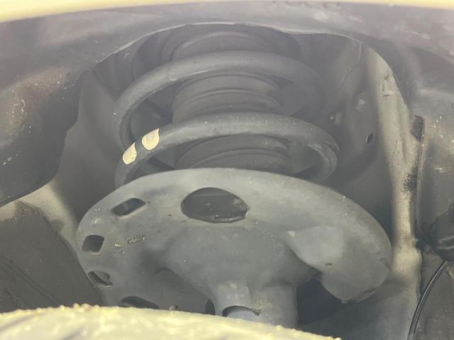 ノア ハイブリッドＳｉ　ダブルバイビーＩＩ　両側電動ドア　９型ＳＤナビ　バックカメラ　衝突被害軽減システム　禁煙車　ドラレコ　コーナーセンサー　ＬＥＤヘッド　ビルトインＥＴＣ　クルコン　純正１６インチアルミ　オートハイビーム　車線逸脱警報（64枚目）