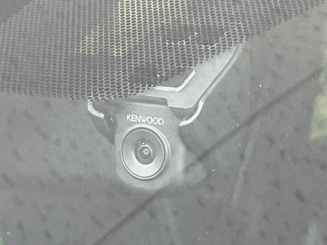 ノア ハイブリッドＳｉ　ダブルバイビーＩＩ　両側電動ドア　９型ＳＤナビ　バックカメラ　衝突被害軽減システム　禁煙車　ドラレコ　コーナーセンサー　ＬＥＤヘッド　ビルトインＥＴＣ　クルコン　純正１６インチアルミ　オートハイビーム　車線逸脱警報（69枚目）