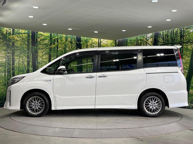 ノア ハイブリッドＳｉ　ダブルバイビーＩＩ　両側電動ドア　９型ＳＤナビ　バックカメラ　衝突被害軽減システム　禁煙車　ドラレコ　コーナーセンサー　ＬＥＤヘッド　ビルトインＥＴＣ　クルコン　純正１６インチアルミ　オートハイビーム　車線逸脱警報（71枚目）