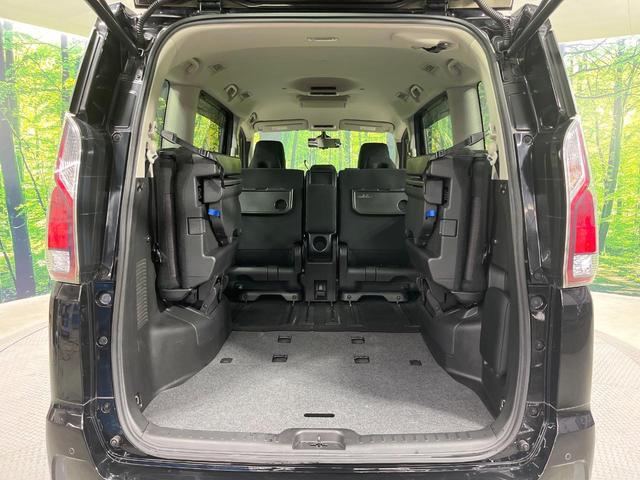 セレナ ハイウェイスター　Ｖセレクション　両側電動ドア　純正９型ナビ　１１型後席モニター　全周囲カメラ　衝突被害軽減システム　レーダークルーズ　禁煙車　ドラレコ　コーナーセンサー　ＬＥＤヘッド　ビルトインＥＴＣ　純正１６インチアルミ（11枚目）