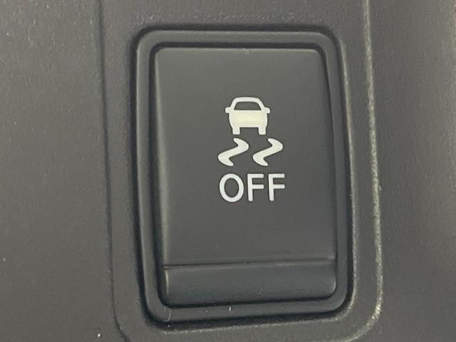 セレナ ハイウェイスター　Ｖセレクション　両側電動ドア　純正９型ナビ　１１型後席モニター　全周囲カメラ　衝突被害軽減システム　レーダークルーズ　禁煙車　ドラレコ　コーナーセンサー　ＬＥＤヘッド　ビルトインＥＴＣ　純正１６インチアルミ（31枚目）