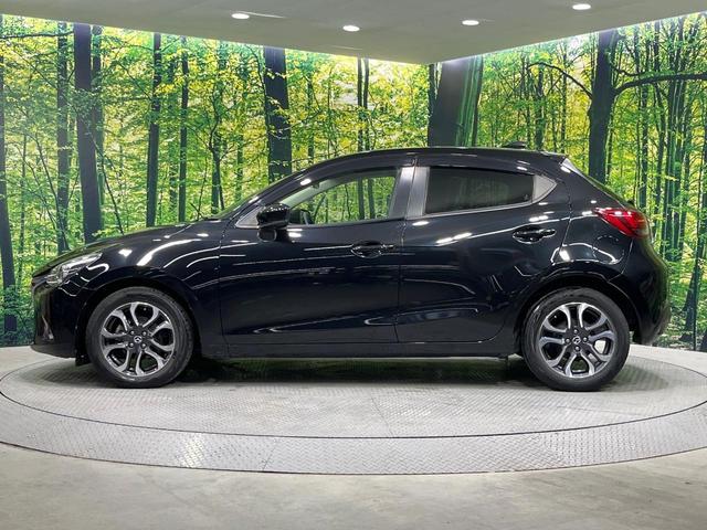 デミオ ＸＤツーリング　全周囲カメラ　純正ＳＤナビ　衝突被害軽減システム　禁煙車　コーナーセンサー　スマートキー　ＬＥＤヘッド　ＥＴＣ　クルコン　純正１６インチアルミ　車線逸脱警報　オートライト　Ｂｌｕｅｔｏｏｔｈ（64枚目）