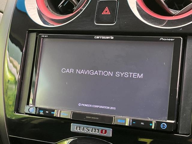 ノート ニスモ　ＳＤナビ　バックカメラ　禁煙車　ドライブレコーダー　ＬＥＤヘッドライト　スマートキー　ＥＴＣ　オートライト　オートエアコン　純正１６インチＡＷ　Ｂｌｕｅｔｏｏｔｈ再生　ＣＤ／ＤＶＤ再生（3枚目）
