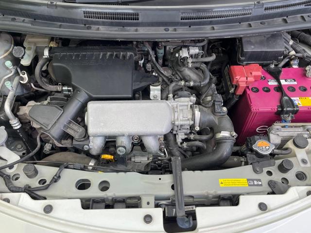 ノート ニスモ　ＳＤナビ　バックカメラ　禁煙車　ドライブレコーダー　ＬＥＤヘッドライト　スマートキー　ＥＴＣ　オートライト　オートエアコン　純正１６インチＡＷ　Ｂｌｕｅｔｏｏｔｈ再生　ＣＤ／ＤＶＤ再生（18枚目）