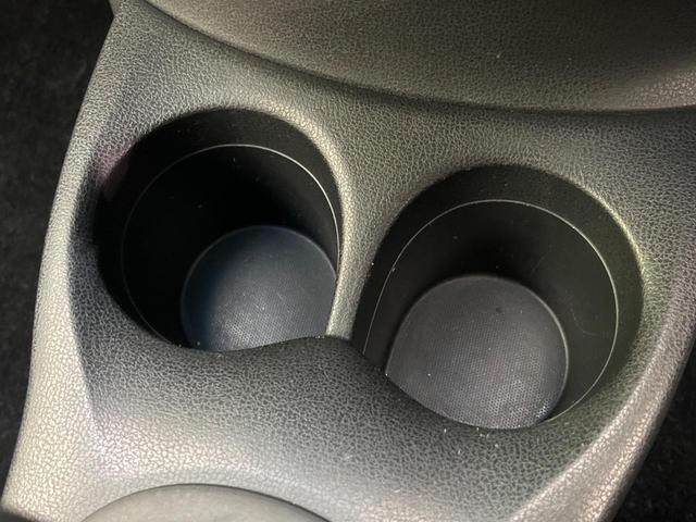 ノート ニスモ　ＳＤナビ　バックカメラ　禁煙車　ドライブレコーダー　ＬＥＤヘッドライト　スマートキー　ＥＴＣ　オートライト　オートエアコン　純正１６インチＡＷ　Ｂｌｕｅｔｏｏｔｈ再生　ＣＤ／ＤＶＤ再生（48枚目）