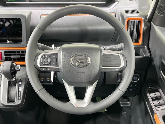 タント ファンクロスターボ　届出済未使用車　両側電動ドア　衝突被害軽減システム　コーナーセンサー　スマートキー　ＬＥＤヘッド　ルーフレール　純正１４インチアルミ　車線逸脱警報　オートライト　オートエアコン　ＬＥＤフォグ（11枚目）