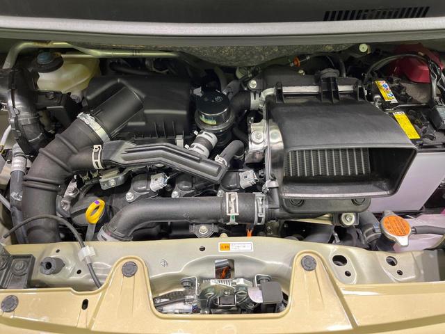 タント ファンクロスターボ　届出済未使用車　両側電動ドア　衝突被害軽減システム　コーナーセンサー　スマートキー　ＬＥＤヘッド　ルーフレール　純正１４インチアルミ　車線逸脱警報　オートライト　オートエアコン　ＬＥＤフォグ（18枚目）