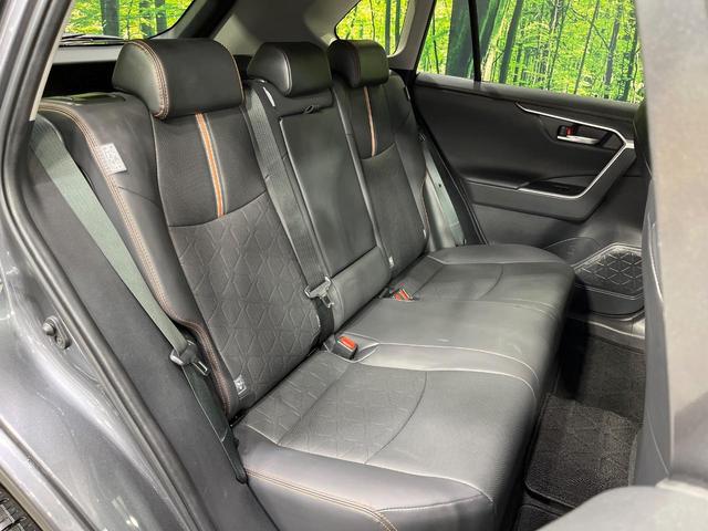 ＲＡＶ４ アドベンチャー　純正１０．３型ディスプレイオーディオ　衝突軽減装置　バックカメラ　レーダークルコン　ＢＳＭ　ＬＥＤヘッドライト　フルセグ　ドラレコ　ＥＴＣ　Ｂｌｕｅｔｏｏｔｈ　合皮シート　シートベンチレーション（9枚目）