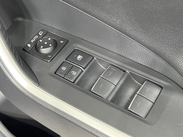 ＲＡＶ４ アドベンチャー　純正１０．３型ディスプレイオーディオ　衝突軽減装置　バックカメラ　レーダークルコン　ＢＳＭ　ＬＥＤヘッドライト　フルセグ　ドラレコ　ＥＴＣ　Ｂｌｕｅｔｏｏｔｈ　合皮シート　シートベンチレーション（22枚目）