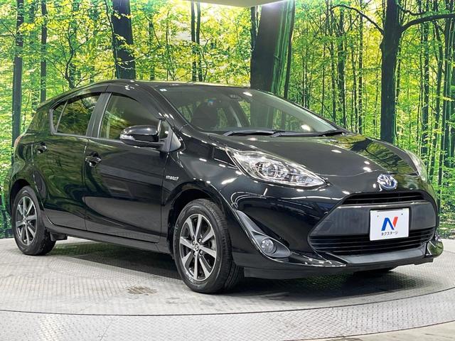 アクア Ｓ　純正９インチナビ　衝突軽減システム　バックカメラ　ｂｌｕｅｔｏｏｔｈ　ＥＴＣ　ドラレコ　ＬＥＤライト　レーンアシスト　禁煙車　スマートキー　オートハイビーム　純正１５インチホイール（16枚目）