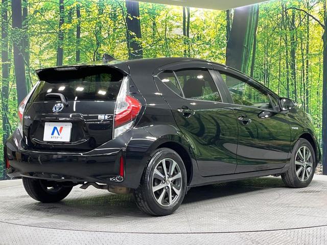 アクア Ｓ　純正９インチナビ　衝突軽減システム　バックカメラ　ｂｌｕｅｔｏｏｔｈ　ＥＴＣ　ドラレコ　ＬＥＤライト　レーンアシスト　禁煙車　スマートキー　オートハイビーム　純正１５インチホイール（17枚目）