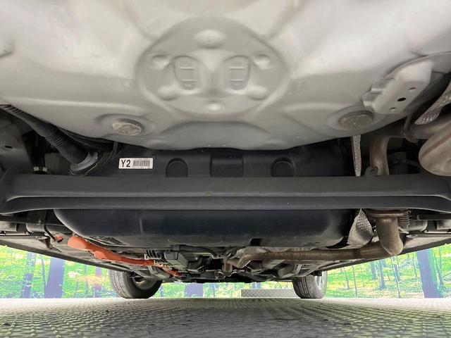 アクア Ｓ　純正９インチナビ　衝突軽減システム　バックカメラ　ｂｌｕｅｔｏｏｔｈ　ＥＴＣ　ドラレコ　ＬＥＤライト　レーンアシスト　禁煙車　スマートキー　オートハイビーム　純正１５インチホイール（19枚目）