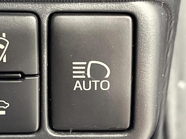 アクア Ｓ　純正９インチナビ　衝突軽減システム　バックカメラ　ｂｌｕｅｔｏｏｔｈ　ＥＴＣ　ドラレコ　ＬＥＤライト　レーンアシスト　禁煙車　スマートキー　オートハイビーム　純正１５インチホイール（24枚目）