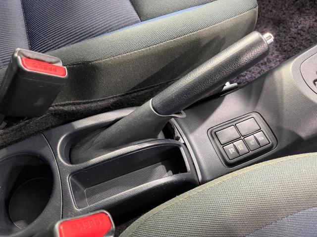 アクア Ｓ　純正９インチナビ　衝突軽減システム　バックカメラ　ｂｌｕｅｔｏｏｔｈ　ＥＴＣ　ドラレコ　ＬＥＤライト　レーンアシスト　禁煙車　スマートキー　オートハイビーム　純正１５インチホイール（43枚目）