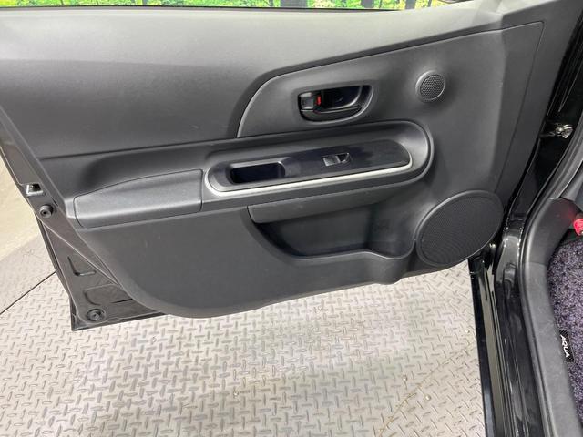 アクア Ｓ　純正９インチナビ　衝突軽減システム　バックカメラ　ｂｌｕｅｔｏｏｔｈ　ＥＴＣ　ドラレコ　ＬＥＤライト　レーンアシスト　禁煙車　スマートキー　オートハイビーム　純正１５インチホイール（48枚目）