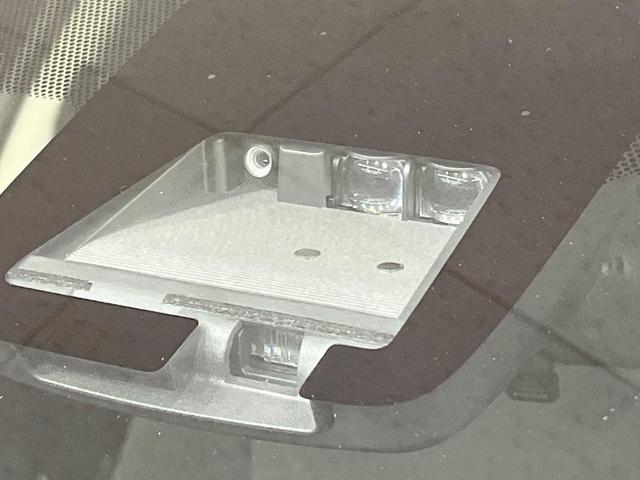 アクア Ｓ　純正９インチナビ　衝突軽減システム　バックカメラ　ｂｌｕｅｔｏｏｔｈ　ＥＴＣ　ドラレコ　ＬＥＤライト　レーンアシスト　禁煙車　スマートキー　オートハイビーム　純正１５インチホイール（60枚目）