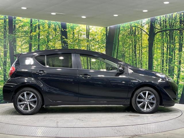 アクア Ｓ　純正９インチナビ　衝突軽減システム　バックカメラ　ｂｌｕｅｔｏｏｔｈ　ＥＴＣ　ドラレコ　ＬＥＤライト　レーンアシスト　禁煙車　スマートキー　オートハイビーム　純正１５インチホイール（64枚目）