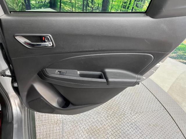 スイフトスポーツ ベースグレード MT車 ディスプレイオーディオ バックカメラ 禁煙車 衝突被害軽減システム ドラレコ ETC レーダークルーズ ブラインドスポットモニター シートヒーター Bluetooth コーナーセンサー(42枚目)