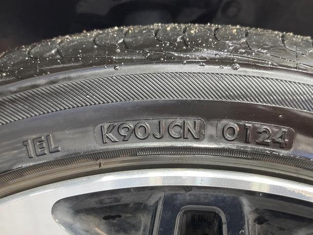 スイフトスポーツ ベースグレード MT車 ディスプレイオーディオ バックカメラ 禁煙車 衝突被害軽減システム ドラレコ ETC レーダークルーズ ブラインドスポットモニター シートヒーター Bluetooth コーナーセンサー(52枚目)