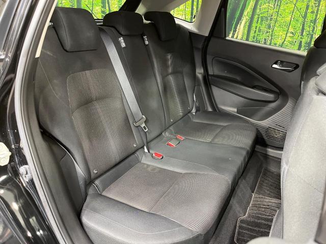 ノート Ｘ　純正９型ナビ　バックカメラ　Ｂｌｕｅｔｏｏｔｈ再生　フルセグＴＶ　ＤＶＤ　ドライブレコーダー　ＥＴＣ　エマージェンシーブレーキ　禁煙車　コーナーセンサー　オートライト　オートエアコン　スマートキー（9枚目）