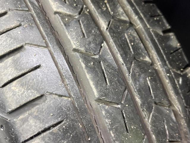 ノート Ｘ　純正９型ナビ　バックカメラ　Ｂｌｕｅｔｏｏｔｈ再生　フルセグＴＶ　ＤＶＤ　ドライブレコーダー　ＥＴＣ　エマージェンシーブレーキ　禁煙車　コーナーセンサー　オートライト　オートエアコン　スマートキー（54枚目）