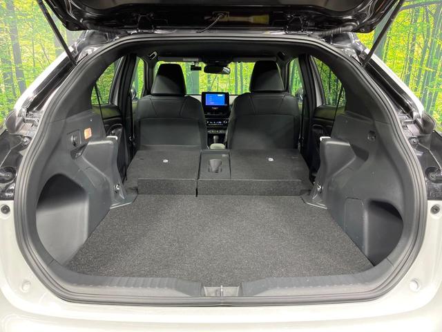 ヤリスクロス Ｚ　純正８型ディスプレイオーディオ　バックカメラ　衝突被害軽減システム　レーダークルーズ　禁煙車　パワーシート　ドラレコ　コーナーセンサー　シートヒーター　ＥＴＣ　純正１８インチアルミ　オートハイビーム（10枚目）