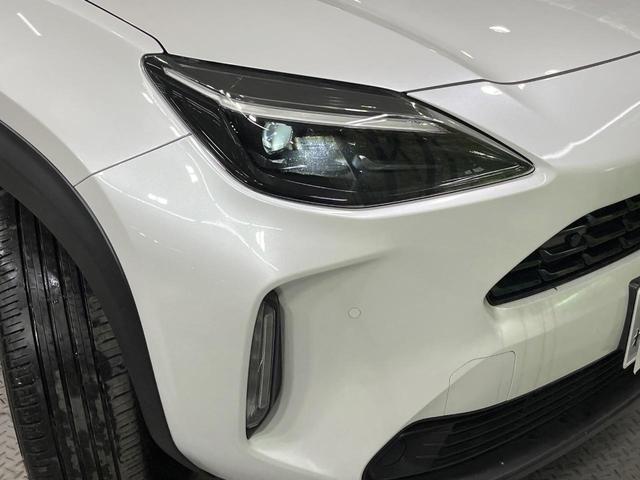 ヤリスクロス Ｚ　純正８型ディスプレイオーディオ　バックカメラ　衝突被害軽減システム　レーダークルーズ　禁煙車　パワーシート　ドラレコ　コーナーセンサー　シートヒーター　ＥＴＣ　純正１８インチアルミ　オートハイビーム（12枚目）