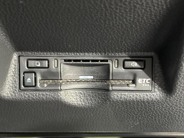 ヤリスクロス Ｚ　純正８型ディスプレイオーディオ　バックカメラ　衝突被害軽減システム　レーダークルーズ　禁煙車　パワーシート　ドラレコ　コーナーセンサー　シートヒーター　ＥＴＣ　純正１８インチアルミ　オートハイビーム（27枚目）