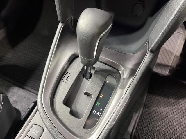 ヤリスクロス Ｚ　純正８型ディスプレイオーディオ　バックカメラ　衝突被害軽減システム　レーダークルーズ　禁煙車　パワーシート　ドラレコ　コーナーセンサー　シートヒーター　ＥＴＣ　純正１８インチアルミ　オートハイビーム（38枚目）