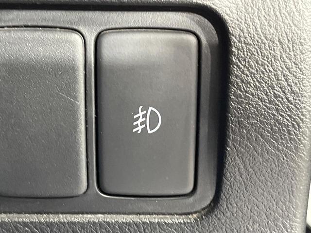 ゼストスパーク Ｗ　禁煙車　ドラレコ　スマートキー　ＨＩＤヘッド　純正１４インチアルミホイール　オートエアコン　ＣＤ再生　電動格納ミラー　衝突安全ボディ（7枚目）