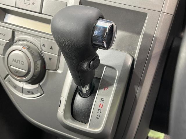 ゼストスパーク Ｗ　禁煙車　ドラレコ　スマートキー　ＨＩＤヘッド　純正１４インチアルミホイール　オートエアコン　ＣＤ再生　電動格納ミラー　衝突安全ボディ（26枚目）