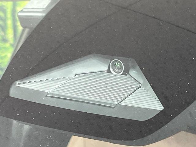 ＷＲ－Ｖ Ｚ＋　純正９型ＳＤナビ　バックカメラ　レーダークルーズ　禁煙車　ドラレコ　コーナーセンサー　ＬＥＤヘッド　ＥＴＣ　純正１７インチアルミ　車線逸脱警報　オートライト　オートエアコン　Ｂｌｕｅｔｏｏｔｈ（3枚目）