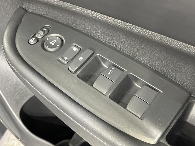 ＷＲ－Ｖ Ｚ＋　純正９型ＳＤナビ　バックカメラ　レーダークルーズ　禁煙車　ドラレコ　コーナーセンサー　ＬＥＤヘッド　ＥＴＣ　純正１７インチアルミ　車線逸脱警報　オートライト　オートエアコン　Ｂｌｕｅｔｏｏｔｈ（21枚目）