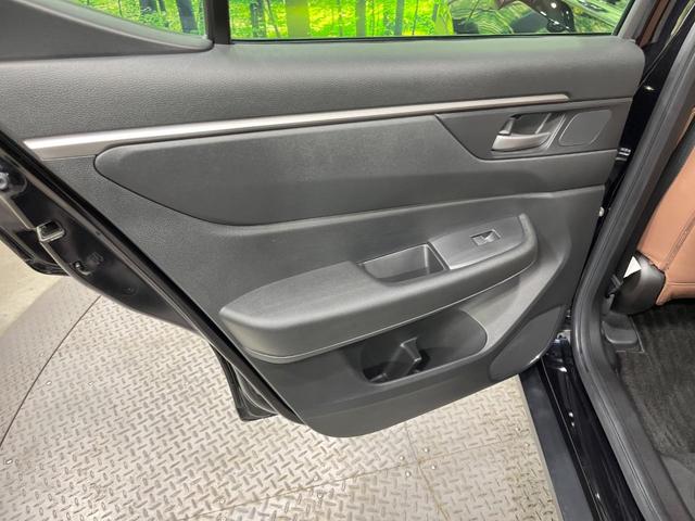 ＷＲ－Ｖ Ｚ＋　純正９型ＳＤナビ　バックカメラ　レーダークルーズ　禁煙車　ドラレコ　コーナーセンサー　ＬＥＤヘッド　ＥＴＣ　純正１７インチアルミ　車線逸脱警報　オートライト　オートエアコン　Ｂｌｕｅｔｏｏｔｈ（42枚目）