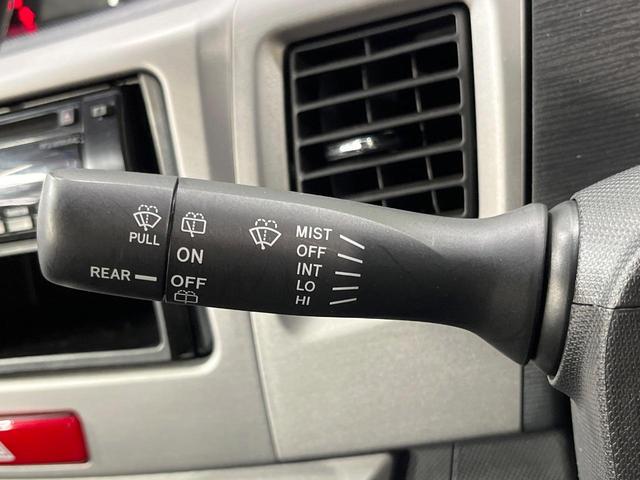 ステラ カスタムＲリミテッド　禁煙車　スマートキー　ＨＩＤヘッド　純正１４インチアルミホイール　オートエアコン　ＣＤ再生　電動格納ミラー　アイドリングストップ　衝突安全ボディ（24枚目）