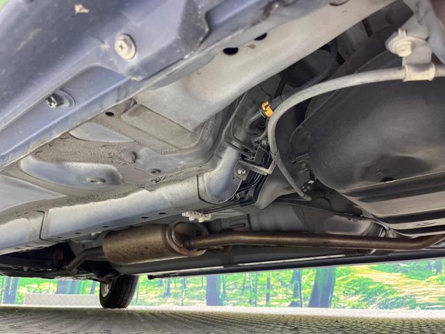 ステラ カスタムＲリミテッド　禁煙車　スマートキー　ＨＩＤヘッド　純正１４インチアルミホイール　オートエアコン　ＣＤ再生　電動格納ミラー　アイドリングストップ　衝突安全ボディ（38枚目）