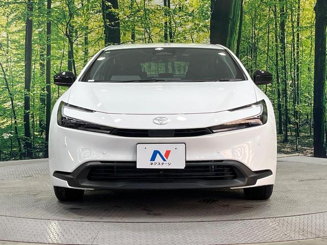 プリウス Ｘ　純正８型ディスプレイオーディオ　バックカメラ　１００Ｖ電源　衝突被害軽減システム　レーダークルーズ　禁煙車　ドラレコ　コーナーセンサー　ＬＥＤヘッド　ＥＴＣ２．０　オートハイビーム　車線逸脱警報（14枚目）