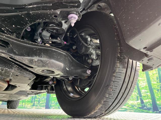 プリウス Ｘ　純正８型ディスプレイオーディオ　バックカメラ　１００Ｖ電源　衝突被害軽減システム　レーダークルーズ　禁煙車　ドラレコ　コーナーセンサー　ＬＥＤヘッド　ＥＴＣ２．０　オートハイビーム　車線逸脱警報（20枚目）