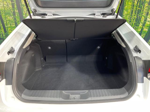 プリウス Ｘ　純正８型ディスプレイオーディオ　バックカメラ　１００Ｖ電源　衝突被害軽減システム　レーダークルーズ　禁煙車　ドラレコ　コーナーセンサー　ＬＥＤヘッド　ＥＴＣ２．０　オートハイビーム　車線逸脱警報（27枚目）