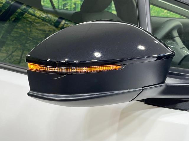 プリウス Ｘ　純正８型ディスプレイオーディオ　バックカメラ　１００Ｖ電源　衝突被害軽減システム　レーダークルーズ　禁煙車　ドラレコ　コーナーセンサー　ＬＥＤヘッド　ＥＴＣ２．０　オートハイビーム　車線逸脱警報（60枚目）