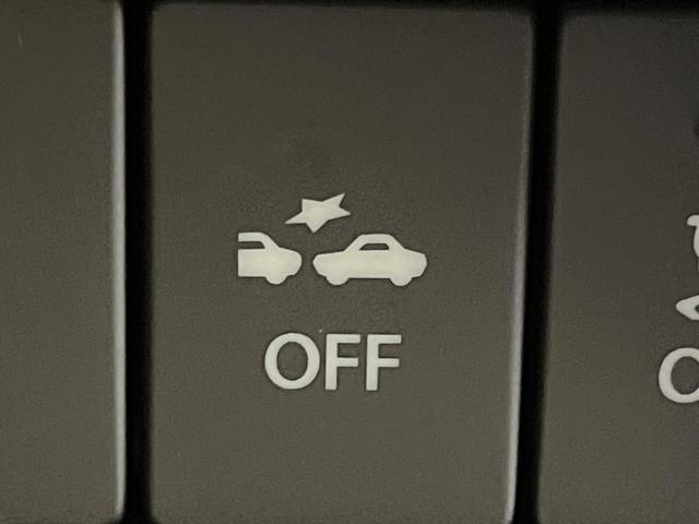 スペーシアカスタム ハイブリッドＸＳターボ　メーカー９型ナビ　両側電動ドア　全周囲カメラ　衝突軽減装置　レーダークルーズ　禁煙車　ハーフレザーシート　シートヒーター　コーナーセンサー　スマートキー　ＬＥＤヘッド　ＥＴＣ　純正１５インチアルミ（7枚目）