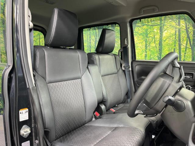 スペーシアカスタム ハイブリッドＸＳターボ　メーカー９型ナビ　両側電動ドア　全周囲カメラ　衝突軽減装置　レーダークルーズ　禁煙車　ハーフレザーシート　シートヒーター　コーナーセンサー　スマートキー　ＬＥＤヘッド　ＥＴＣ　純正１５インチアルミ（8枚目）