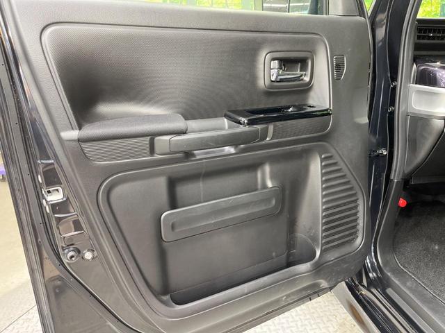 スペーシアカスタム ハイブリッドＸＳターボ　メーカー９型ナビ　両側電動ドア　全周囲カメラ　衝突軽減装置　レーダークルーズ　禁煙車　ハーフレザーシート　シートヒーター　コーナーセンサー　スマートキー　ＬＥＤヘッド　ＥＴＣ　純正１５インチアルミ（26枚目）