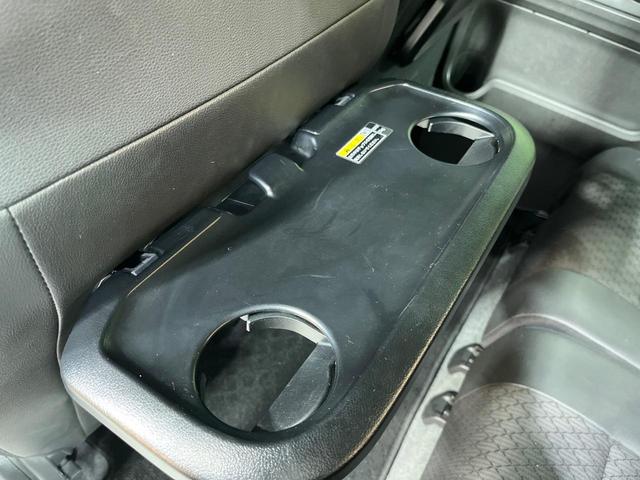 スペーシアカスタム ハイブリッドＸＳターボ　メーカー９型ナビ　両側電動ドア　全周囲カメラ　衝突軽減装置　レーダークルーズ　禁煙車　ハーフレザーシート　シートヒーター　コーナーセンサー　スマートキー　ＬＥＤヘッド　ＥＴＣ　純正１５インチアルミ（27枚目）