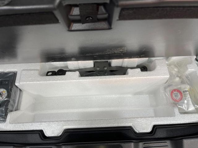 スペーシアカスタム ハイブリッドＸＳターボ　メーカー９型ナビ　両側電動ドア　全周囲カメラ　衝突軽減装置　レーダークルーズ　禁煙車　ハーフレザーシート　シートヒーター　コーナーセンサー　スマートキー　ＬＥＤヘッド　ＥＴＣ　純正１５インチアルミ（33枚目）