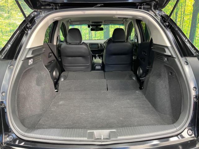 ヴェゼル ハイブリッドＺ・ホンダセンシング　純正ナビ　バックカメラ　衝突被害軽減システム　レーダークルーズ　禁煙車　レザーシート　ドラレコ　スマートキー　ＬＥＤヘッド　ビルトインＥＴＣ　純正１７インチアルミ　オートライト　デュアルエアコン（10枚目）